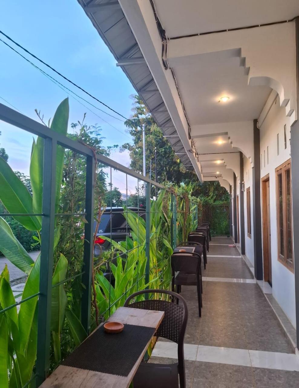 Guest House D Valeri Labuan Bajo Exterior photo
